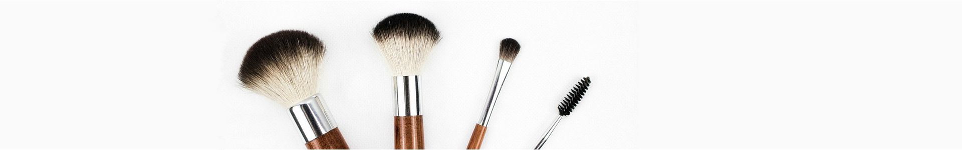 Kozmetični tehnik - Novo vpisanim podarimo uniformo